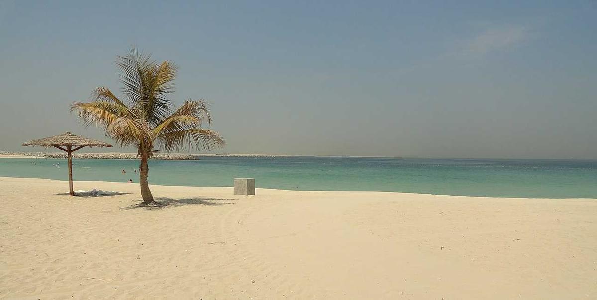 Al Mamzar Beach Park, Dubai.jpg