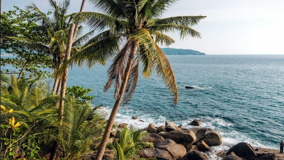 Beaches & Coastal Town in Kerala