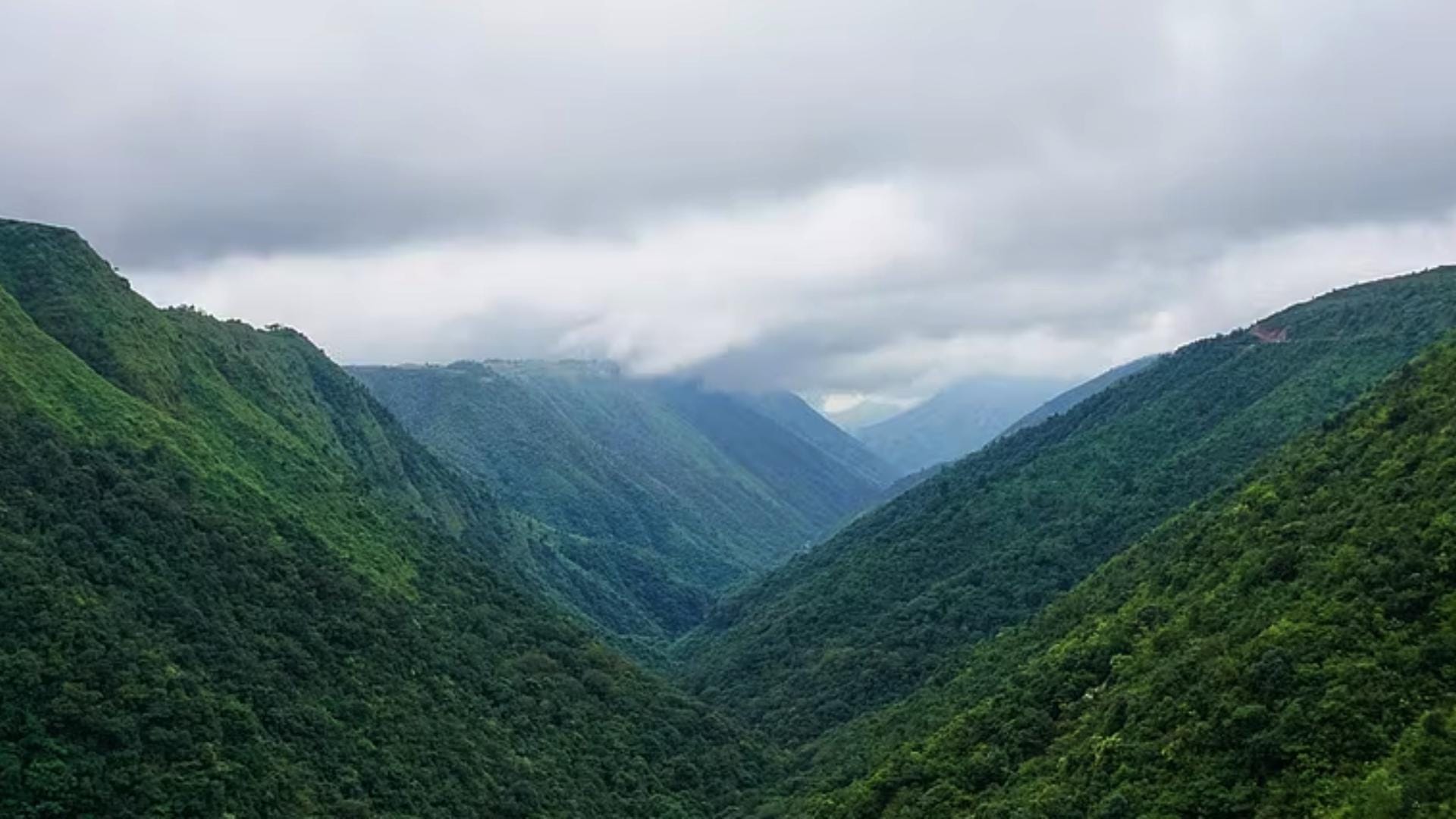 Best Time to Visit Cherrapunji
