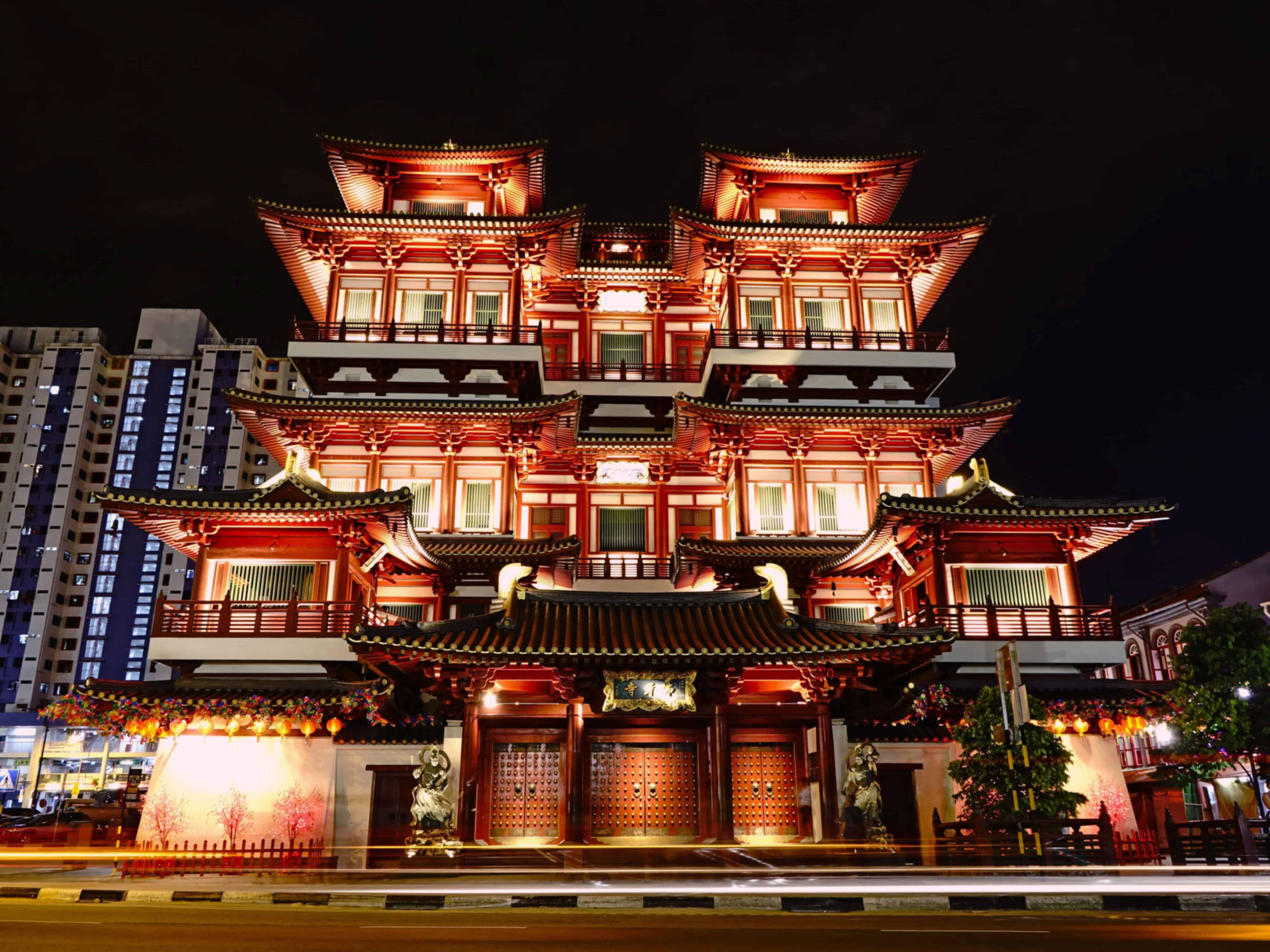 Buddha Tooth Relic Temple Singapore 2026: Ultimate Cultural & Spiritual Travel Guide