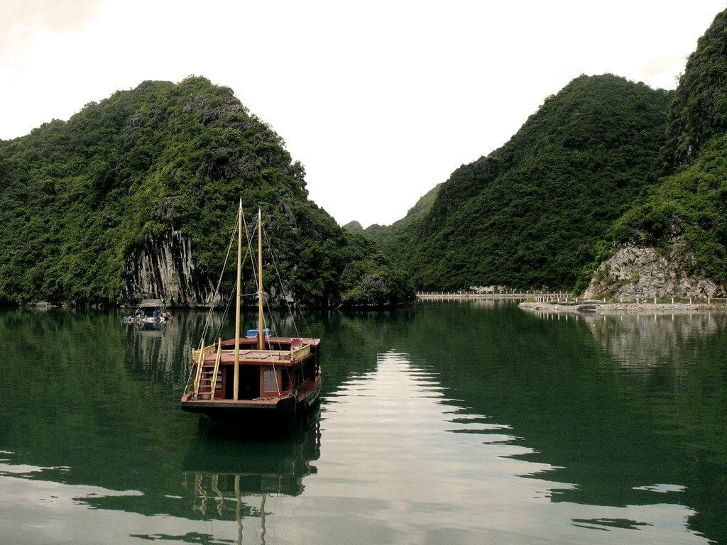 Cat Ba Island
