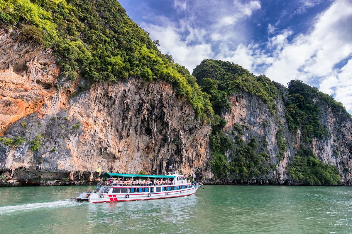 Cruise to Halong Bay