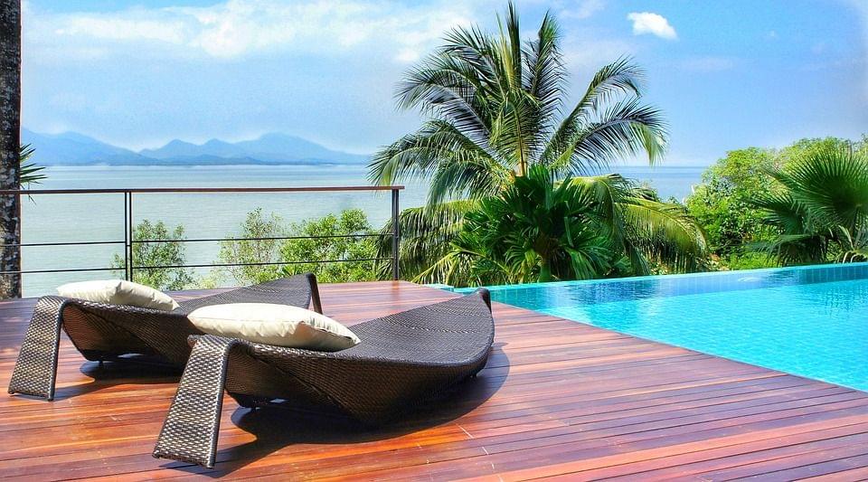 Enjoy at luxurious resorts in Thailand.jpeg