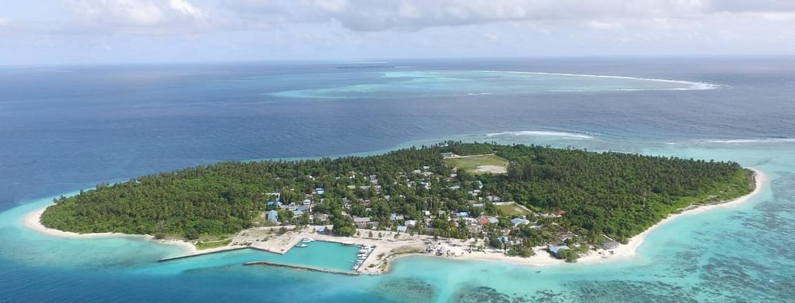 Feridhoo island