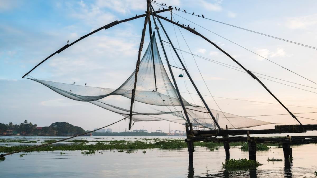 Fishing in the Islands of Kerala
