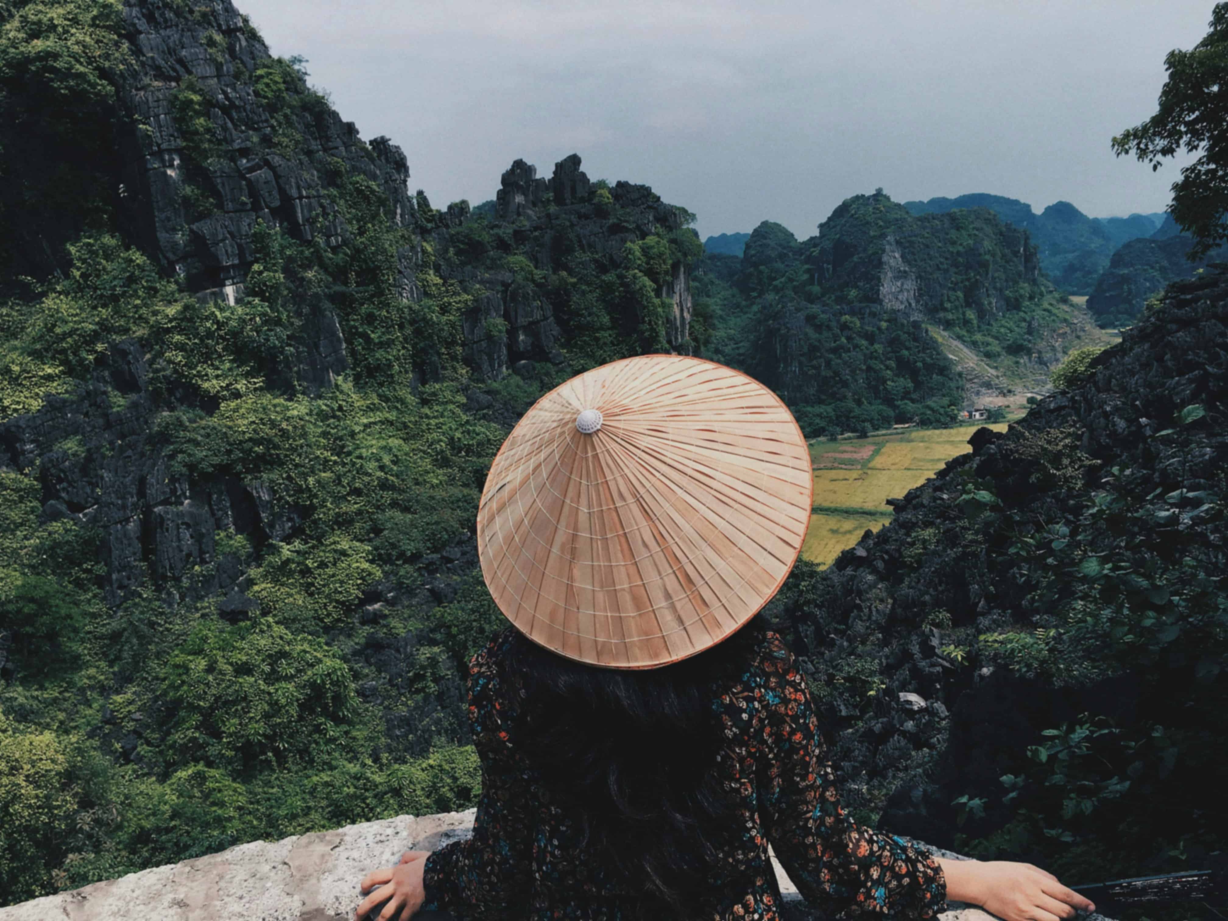 Flights from Delhi to Vietnam