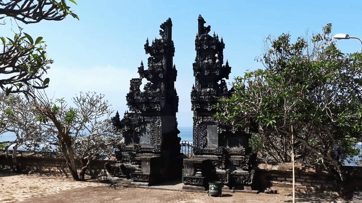 Geger temple