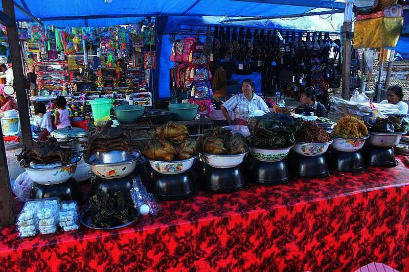 Gianyar Night Market.jpg