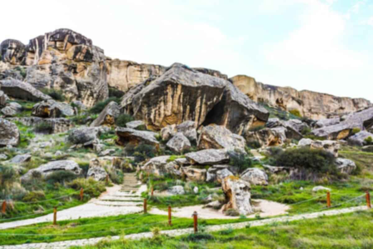https://images.pickyourtrail.com/Gobustan_National_Park_14f54e5cad.jpg?dpr=1&q=40