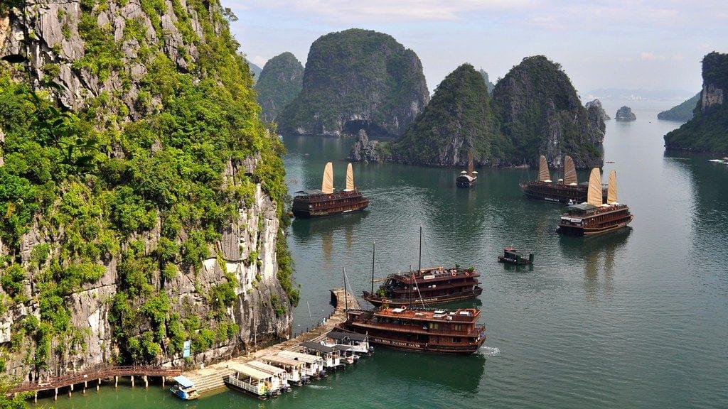 Places To Visit In Halong Bay