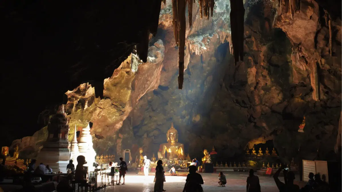 khao tham luang cave