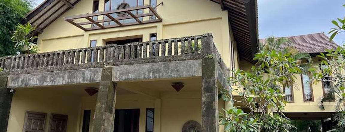 Komaneka fine art gallery