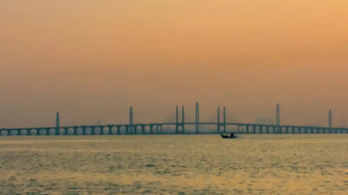 Malaysia in November: Weather, Best Places to Visit, Costs & Travel Tips