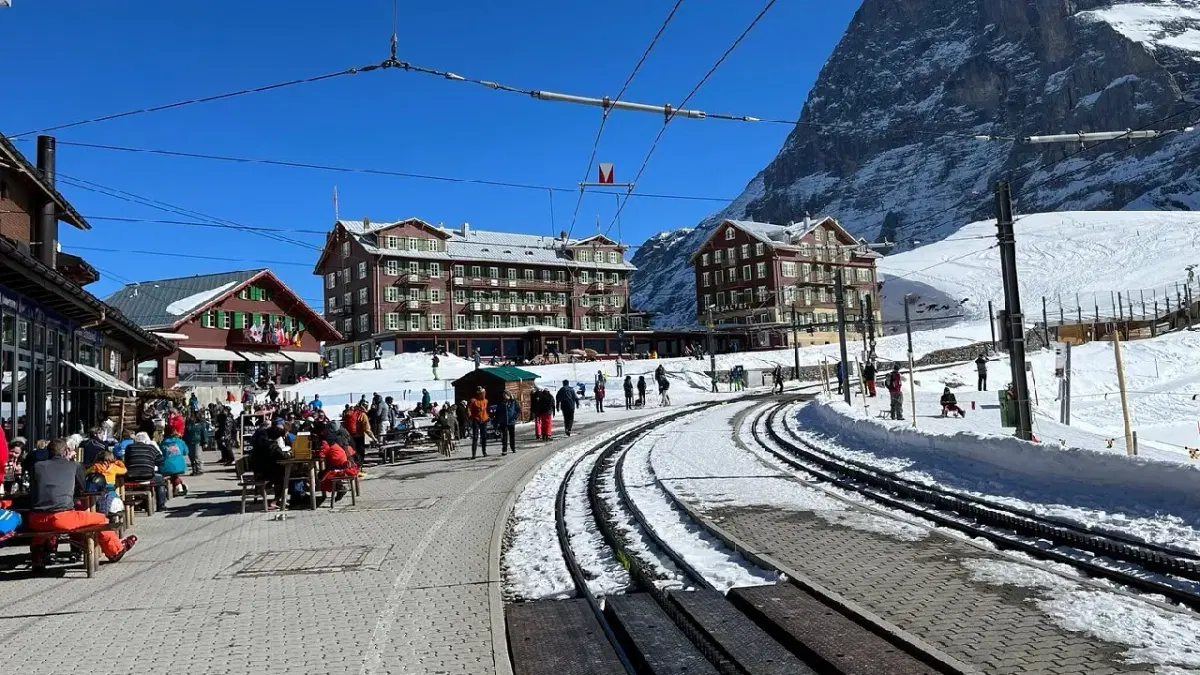 View of Kleine Scheidegg Station