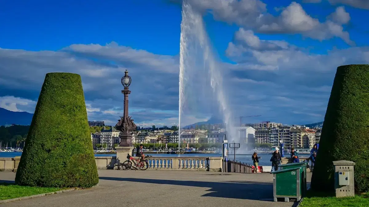 View of Jet d’Eau in Lake Geneva