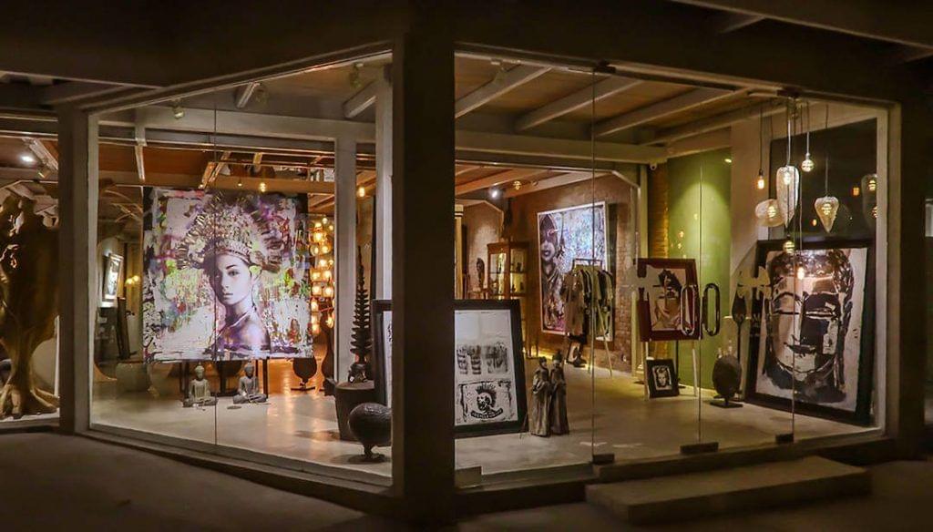 Nyaman Gallery