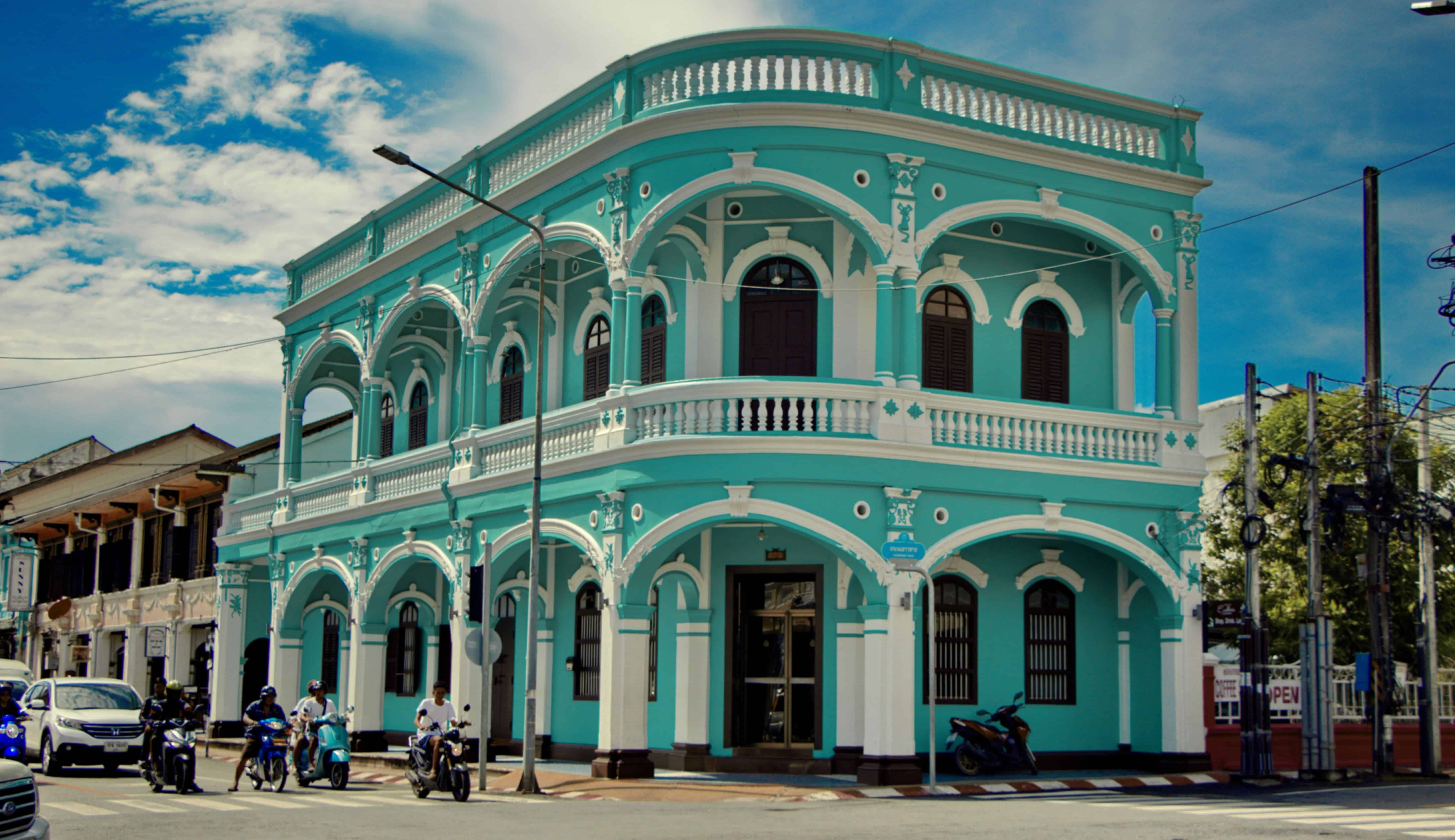 Phuket Old Town Guide 2026: Best Things to Do, Hidden Gems & Walking Tour