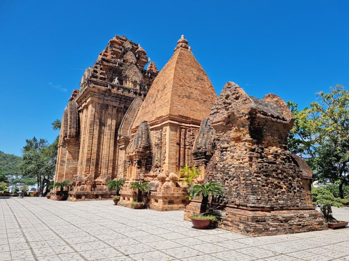 Po Nagar Cham Towers