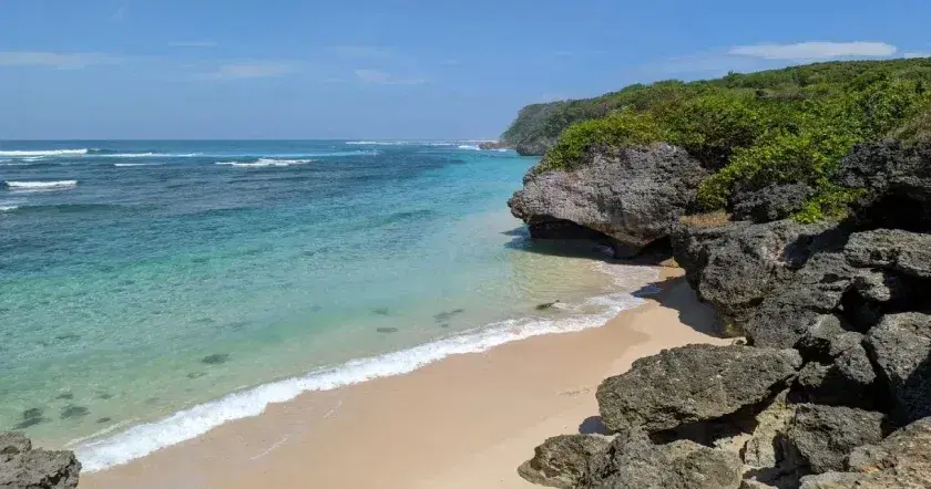 Pura Geger Beach