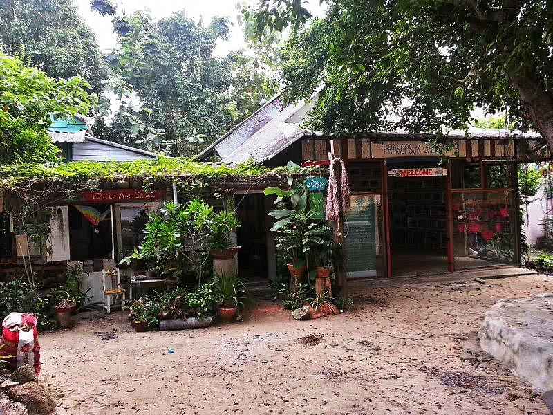 Rawai Village.jpg