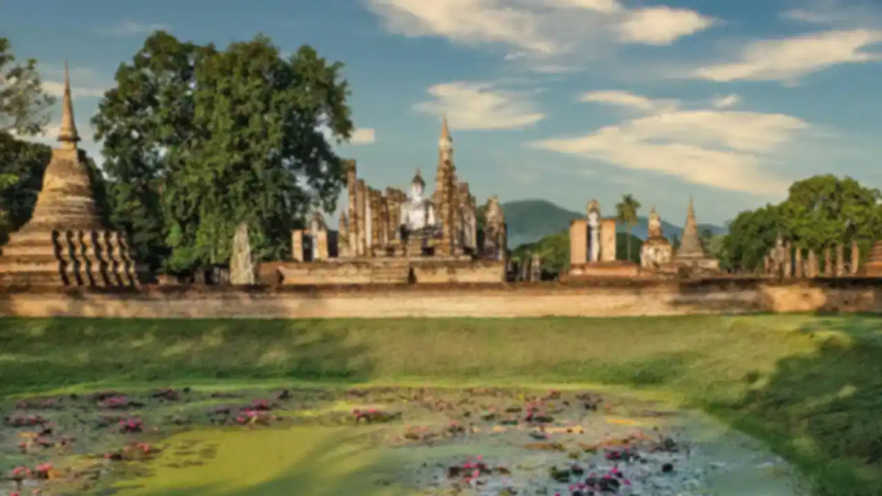 Sukhothai Travel Guide 2026: Best Places, Itinerary, Budget & Tips for Indian Travellers