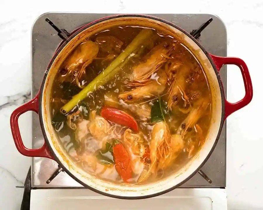 Tom yum soup