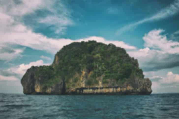 Tup Island Krabi Guide 2026: Sandbar Walk, How to Reach, Things to Do & Travel Tips