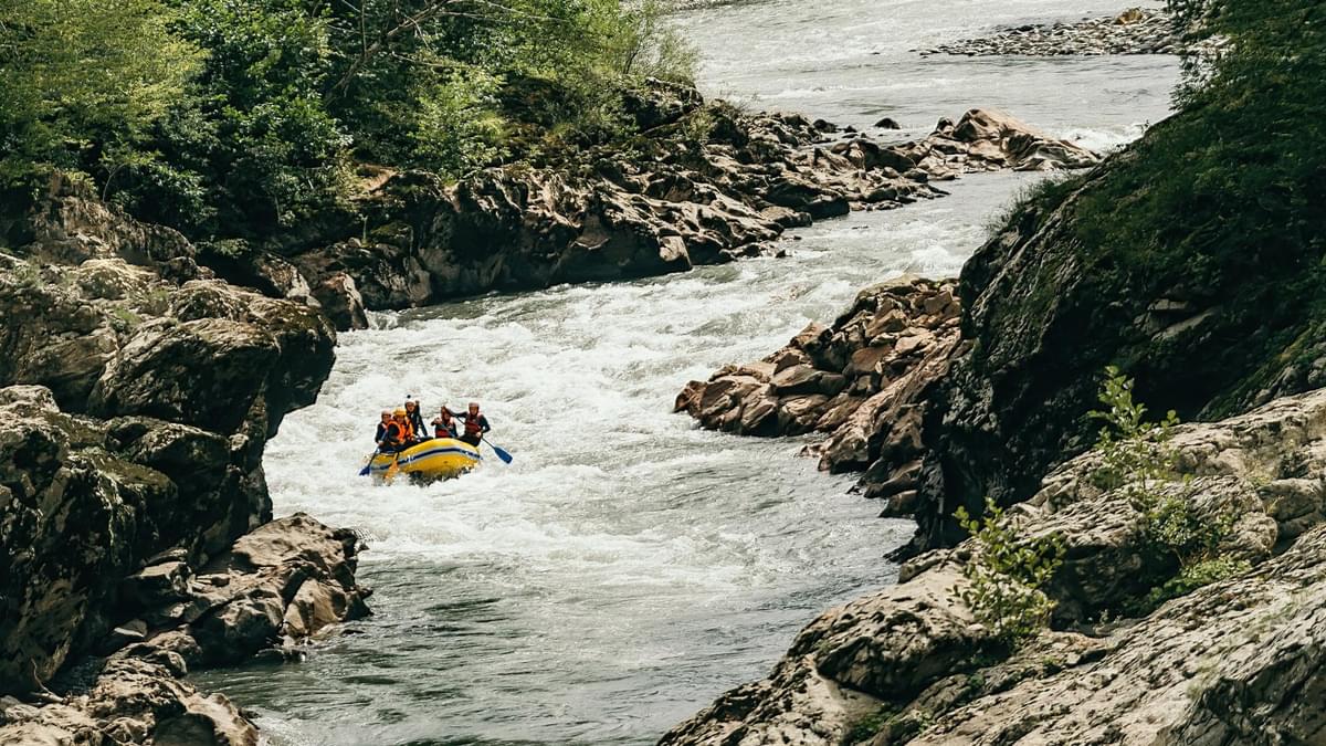 White water rafting in Himachal Pradesh