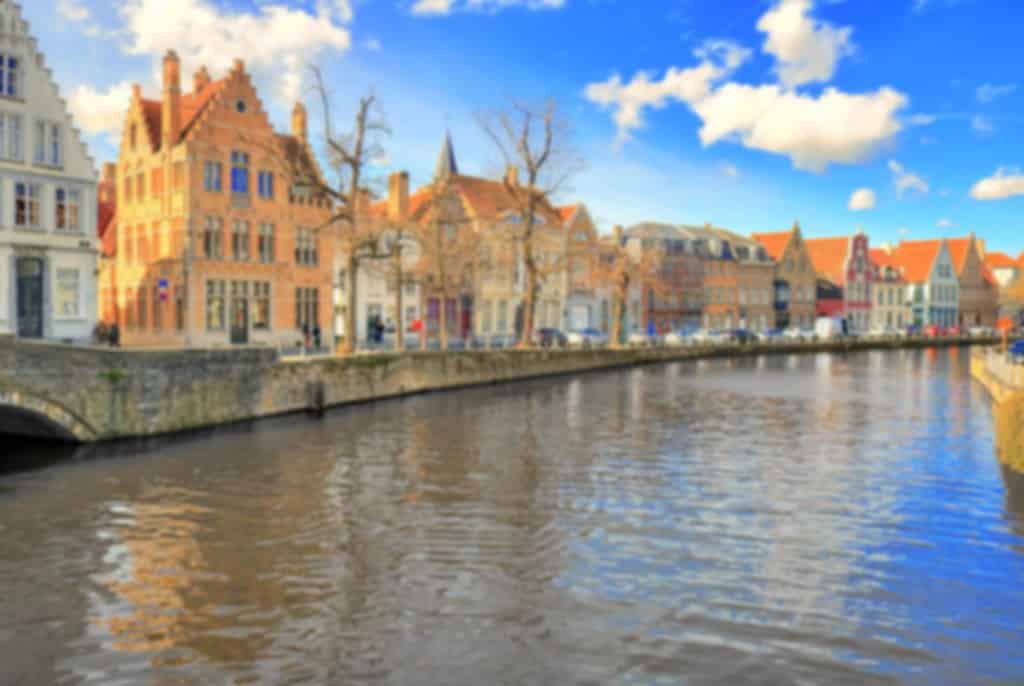 Bruges Travel Guide and Tourism