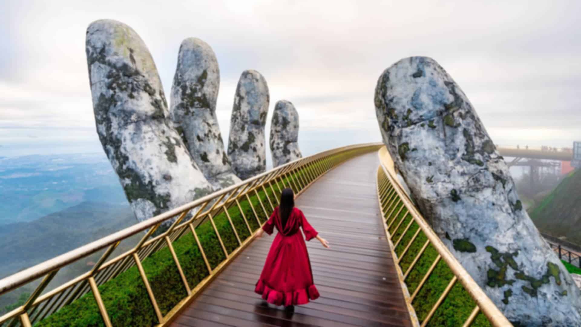 Da Nang Travel Guide and Tourism