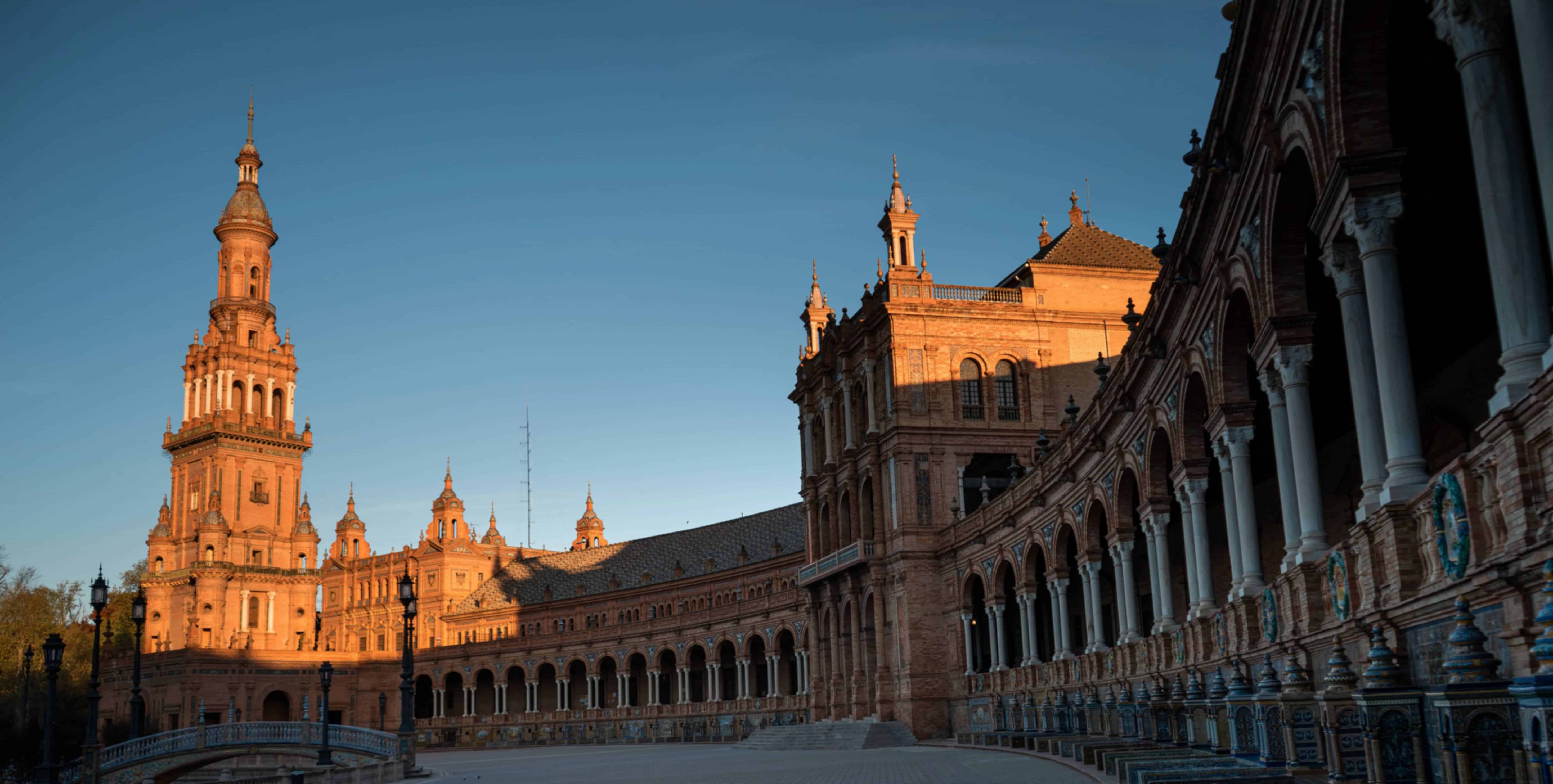 Seville Travel Guide and Tourism