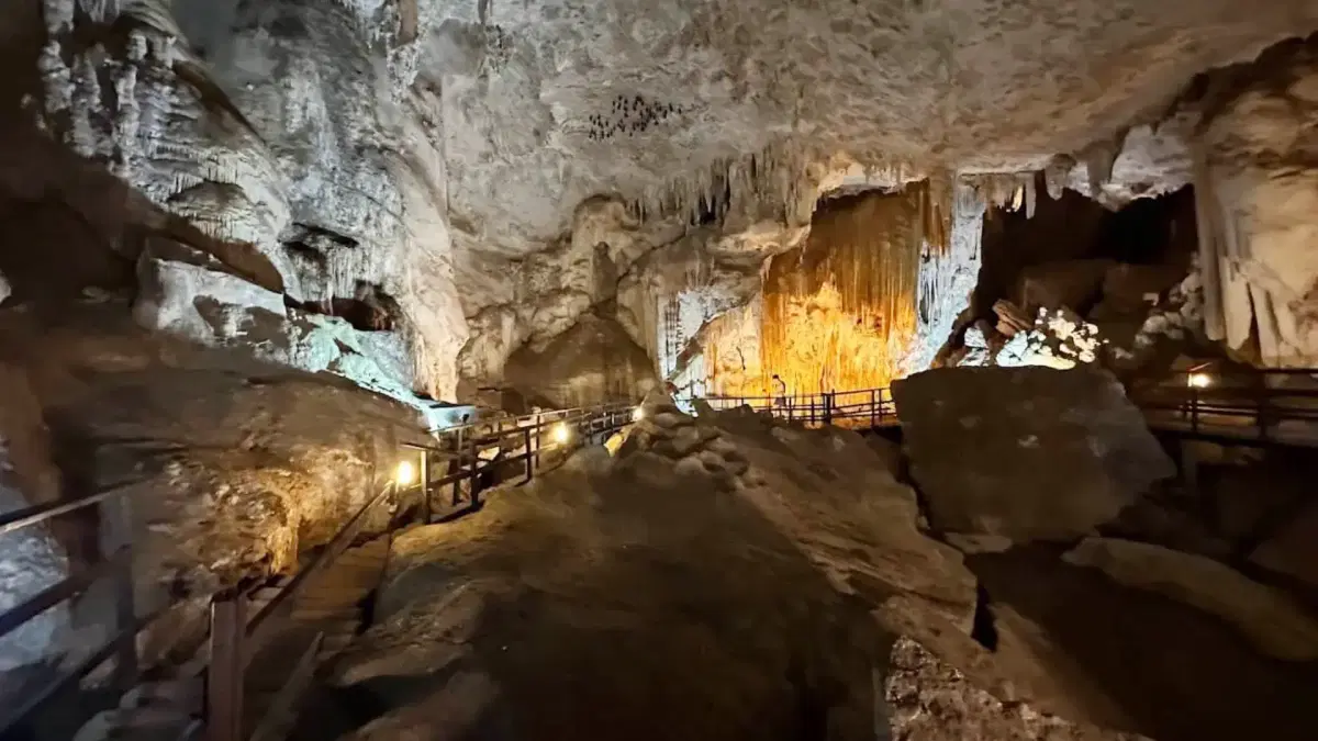 diamond cave krabi