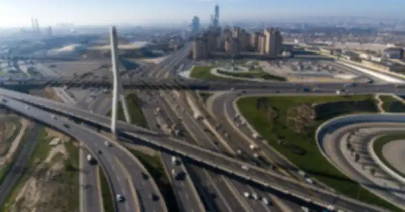 dubai_road_b9d101c3c6.webp