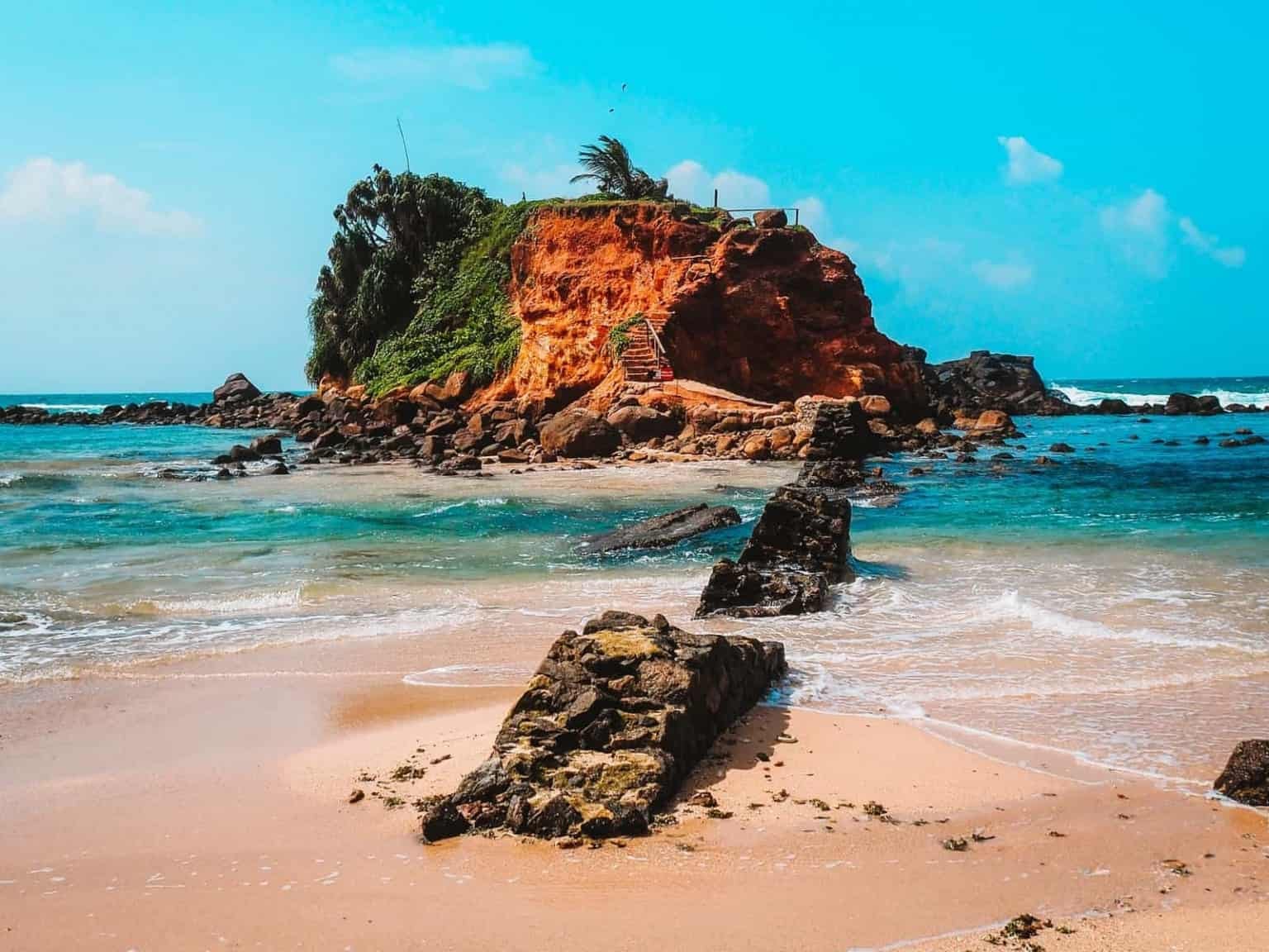 Mirissa Coastal Day Tour - Parrot Rock, Coconut Tree Hill and Beaches