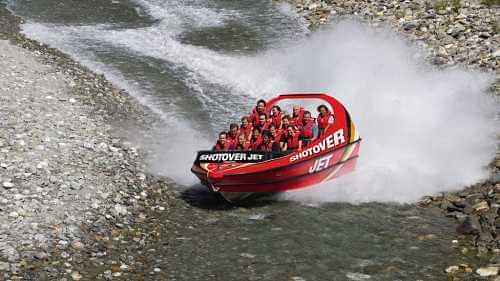 Exciting thunder jet boat adventure at the gushing waters of Shotover river canyons