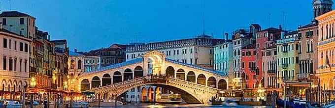 Evening Free Walking tour in Venice