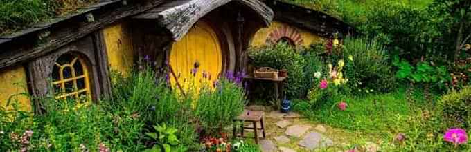 Experience Hobbiton movie set on the way to Rotorua