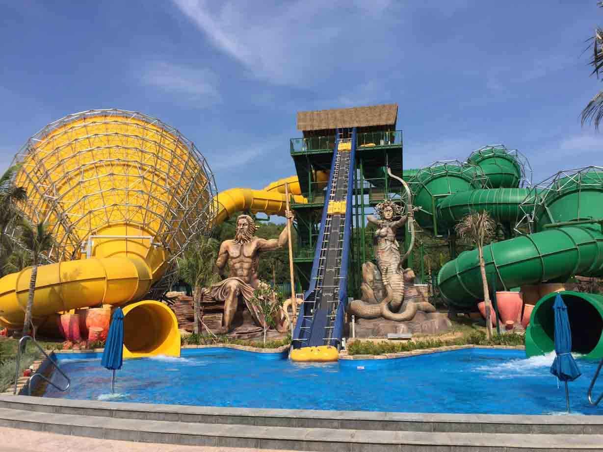 Phu Quoc – Aquatopia Park – Tickets Only, cable car and lunch