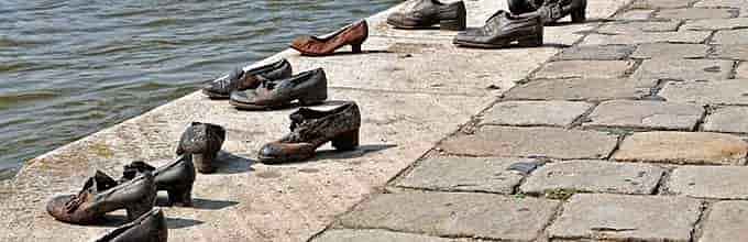 Danube Promenade Memorial