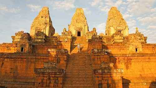 Tour of Temples at Angkor Wat & Angkor Thom