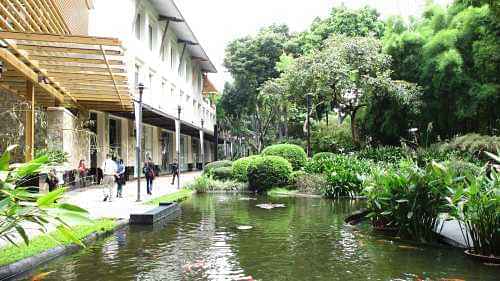 Makati City & Museum Tour