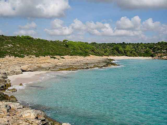 Visit Cala Varques