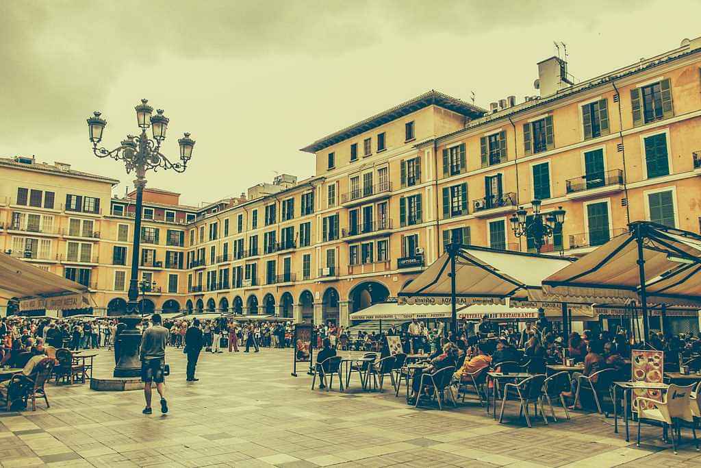 Visit Plaza Mayor de Palma de Mallorca