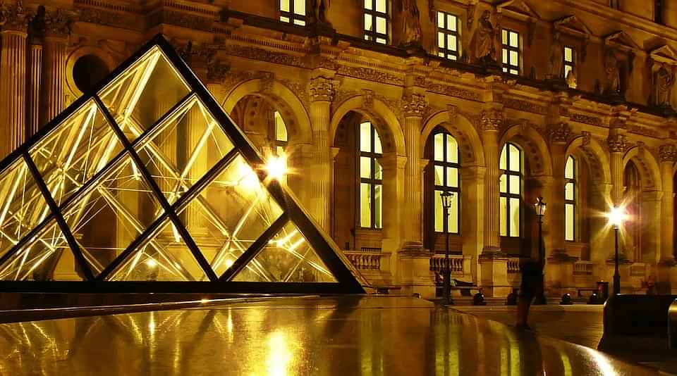 Louvre Museum - Admissions [ Priority access ]