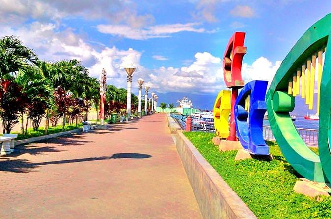 Puerto Princesa City Tour - Plaza Cuartel,Crocodile Farm,Rancho Sta,Pasalubong Center.