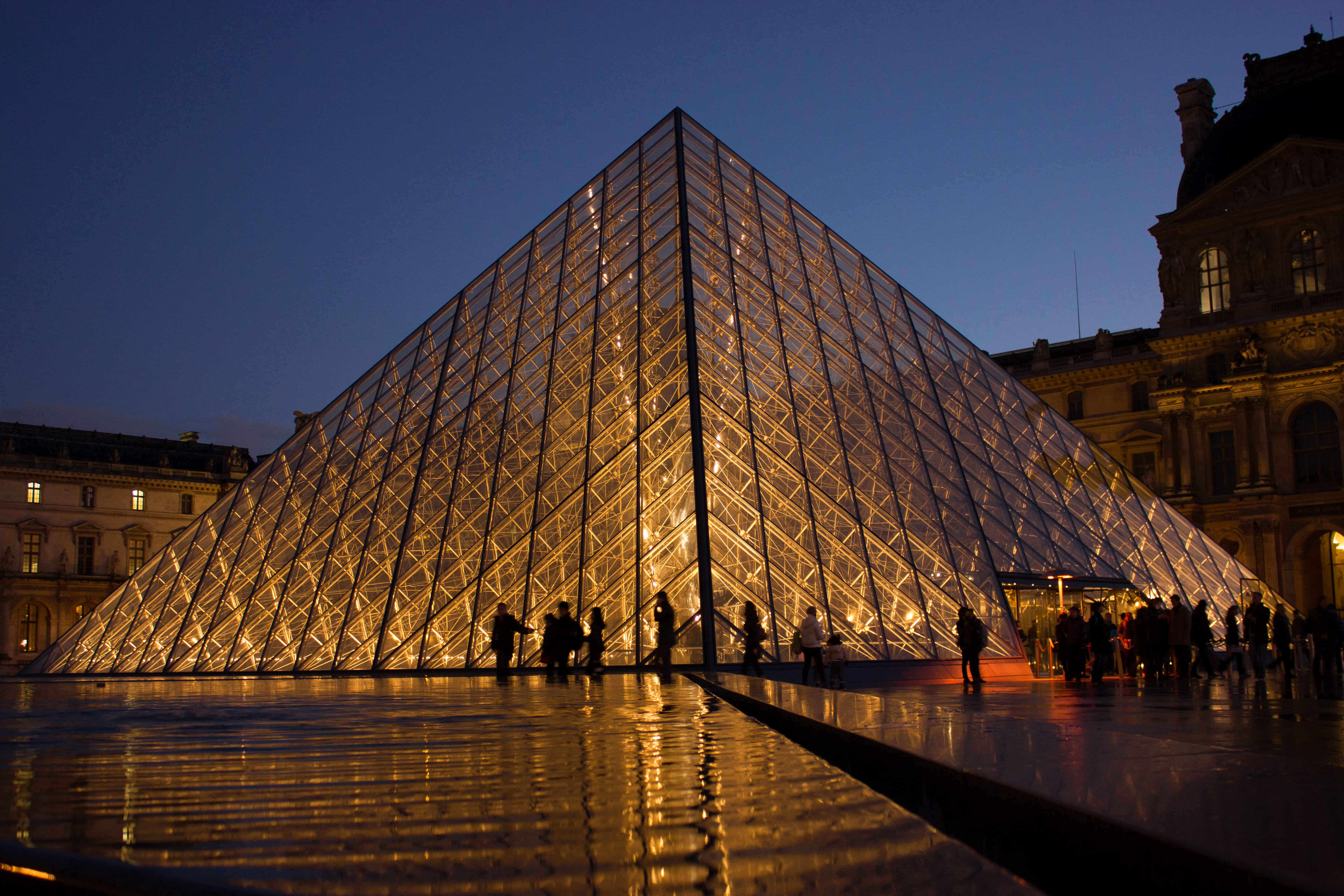 Louvre Pyramid