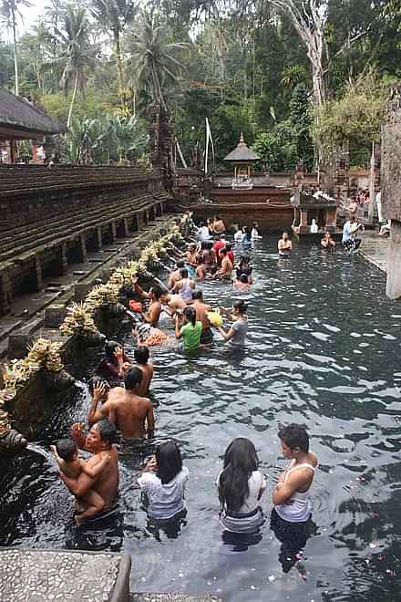 Explore the Tirta Ganga Water Palace +  Lempuyang Temple + Tukad Cepung waterfall