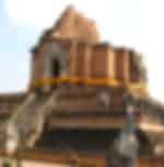 Traditional timeout at Wat Chedi Luang