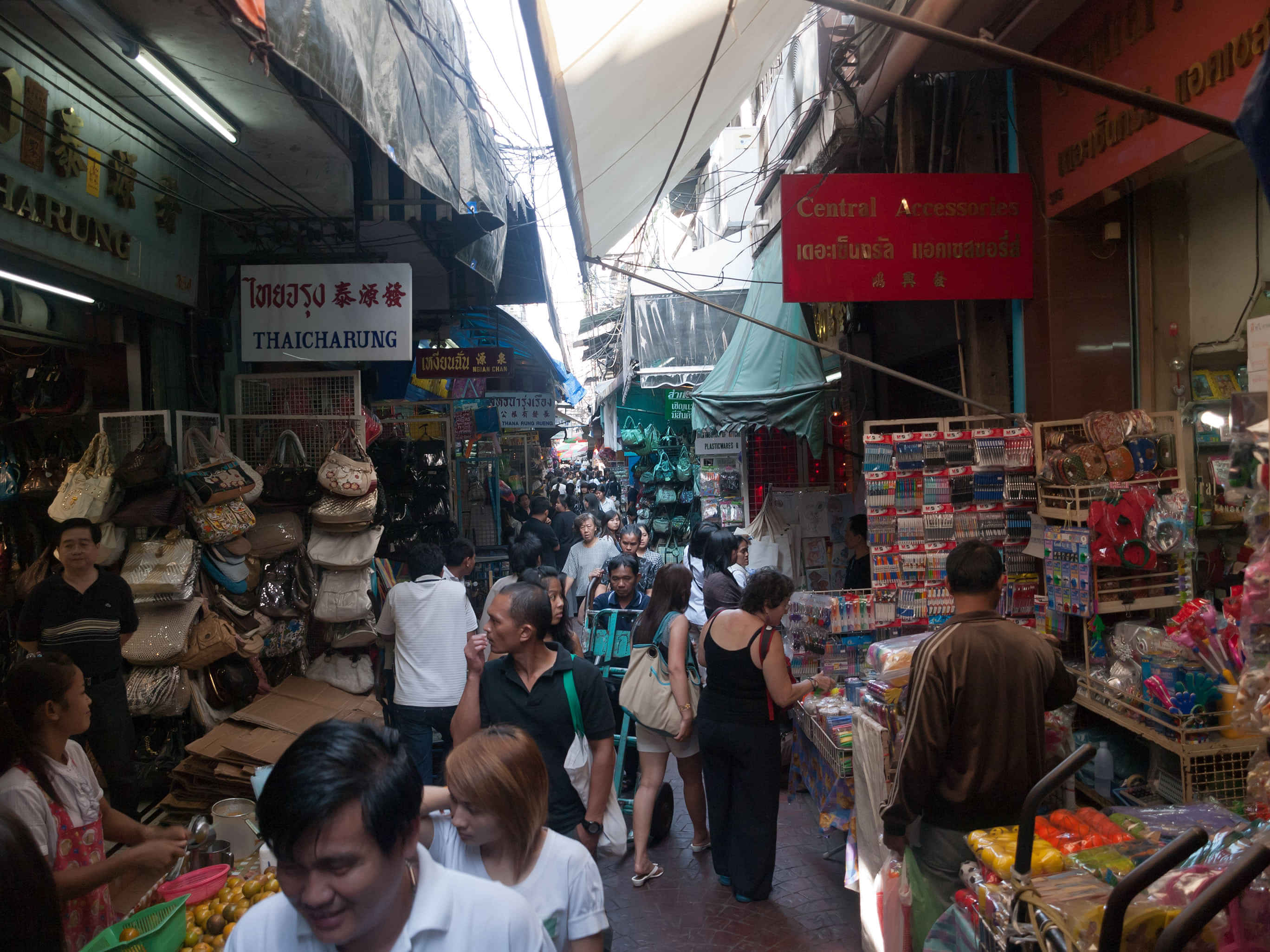 Food haven and accessories hunt at China Town