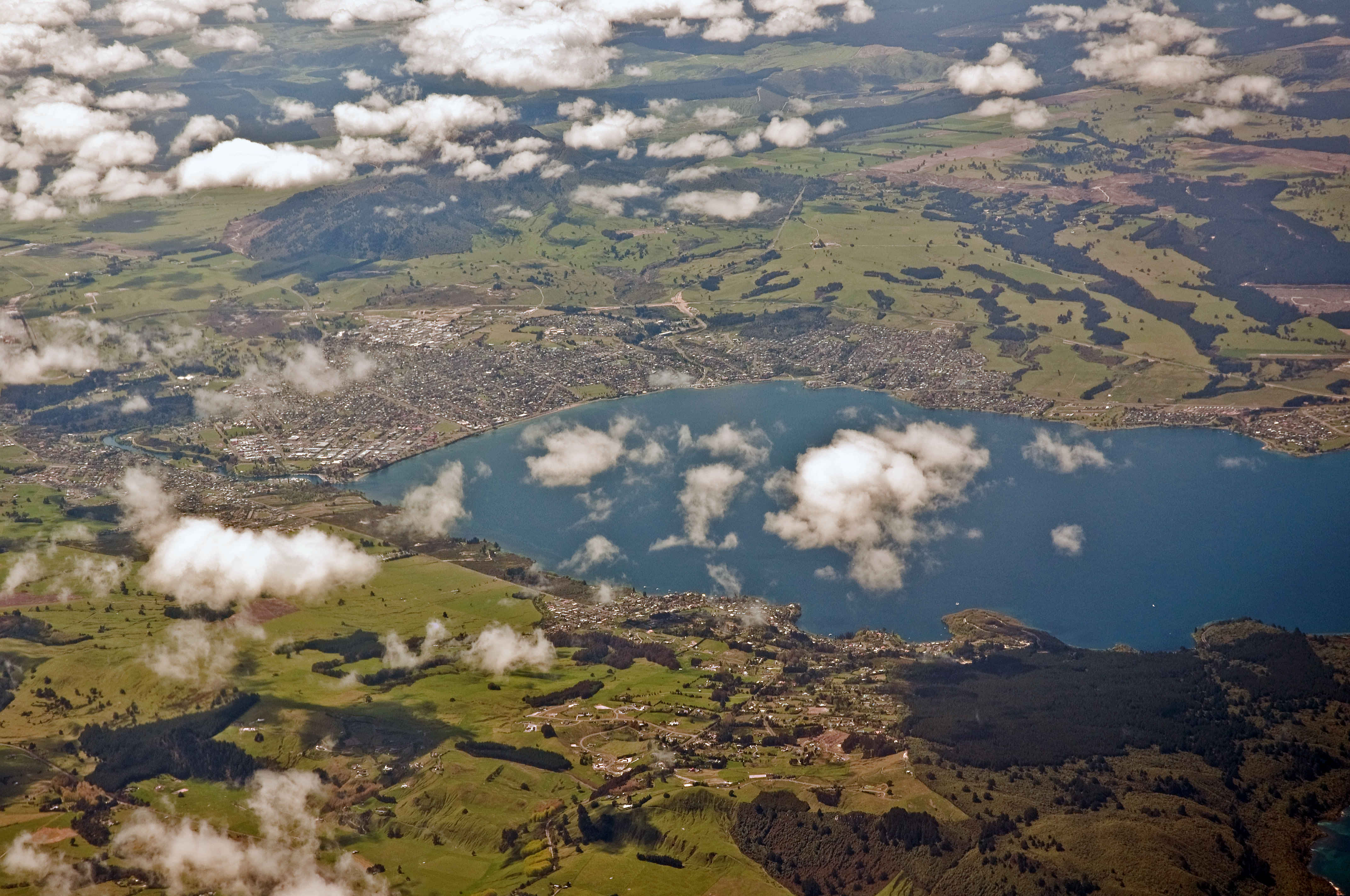 Self Exploration - Brilliant views offered at Taupo from Rotorua with lake cruises and kayaking activities